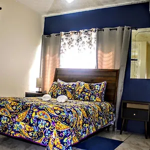 https://crystoural-apartment-liguanea-sovereign-2-br-apt-kingston.greaterantilleshotels.net